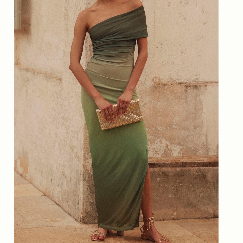 Anthropologie Olive to Forest Green Ombre Off-Shoulder Maxi Dress - Picture 3 of 8